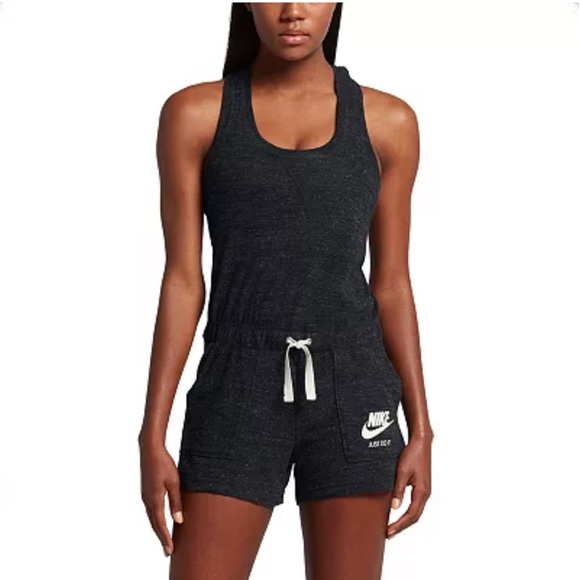 Nike Pants - Nike Gray ‘Gym Vintage Romper’ Size Small With Shoulder Snaps
